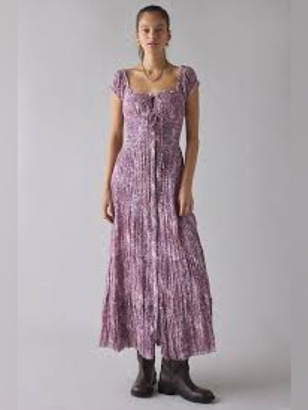 Kimchi Blue. Samira Puff Sleeve Smocked Button-Front Layering Maxi Dress. Med.